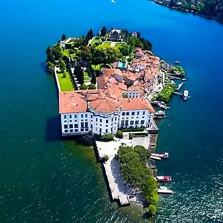 La Lanterna 3*