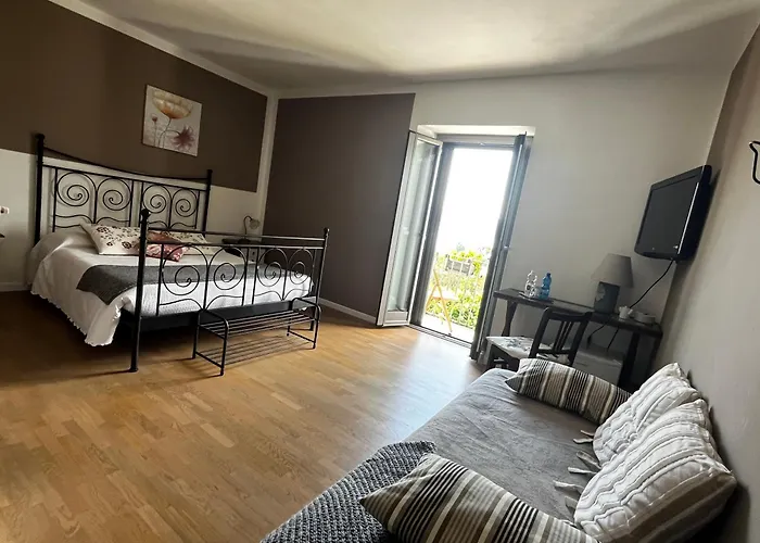 La Lanterna 3*